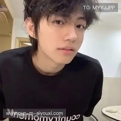 荣杏暖